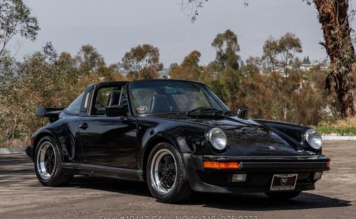 Porsche 930 in Los angeles, ca 1