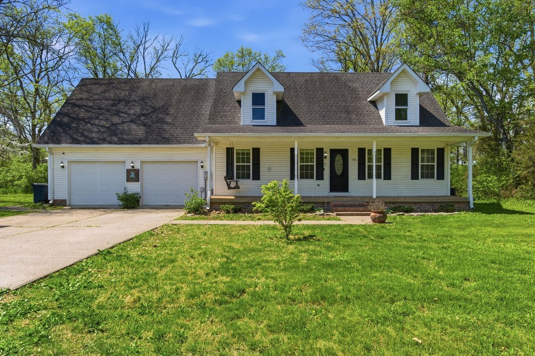 House in Gallatin, Tennessee, United States 1 - 17631478