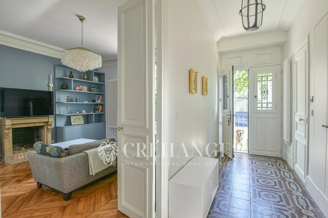 House in Chatou, Ile-de-France, France 3 - 17654604