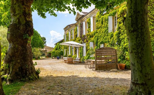 House in Hôtel de Ville-Quinconce-Saint Seurin-Fondaudège, Bordeaux, France 1
