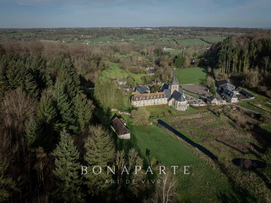 Estate in Pont-l'Évêque, Normandy, France 2 - 17660436
