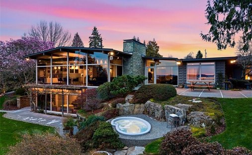 House in Everett, Washington, United States 1