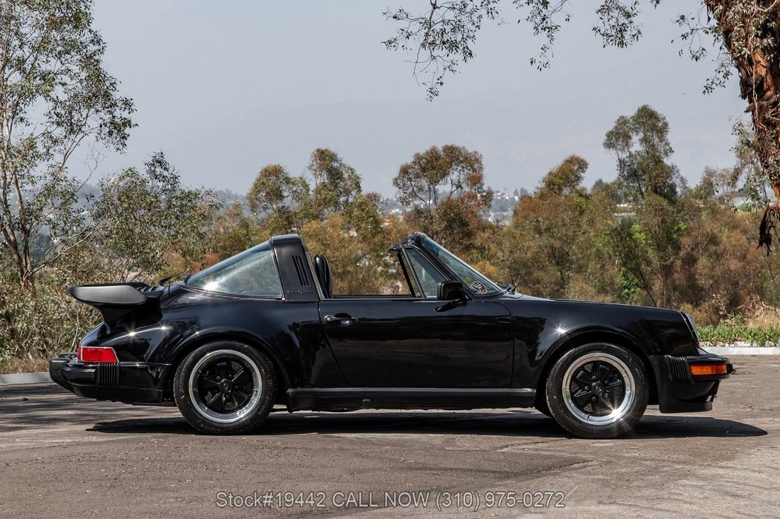 Porsche 930 in Los Angeles, CA 5 - 17659315