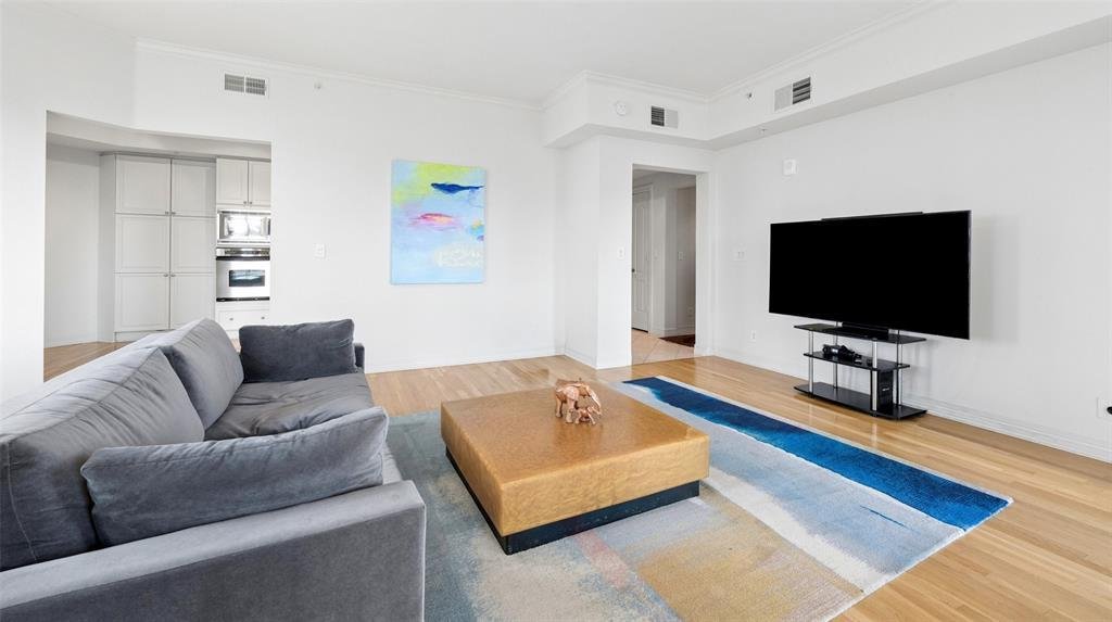Condo in Dallas, Texas, United States 3 - 17657727