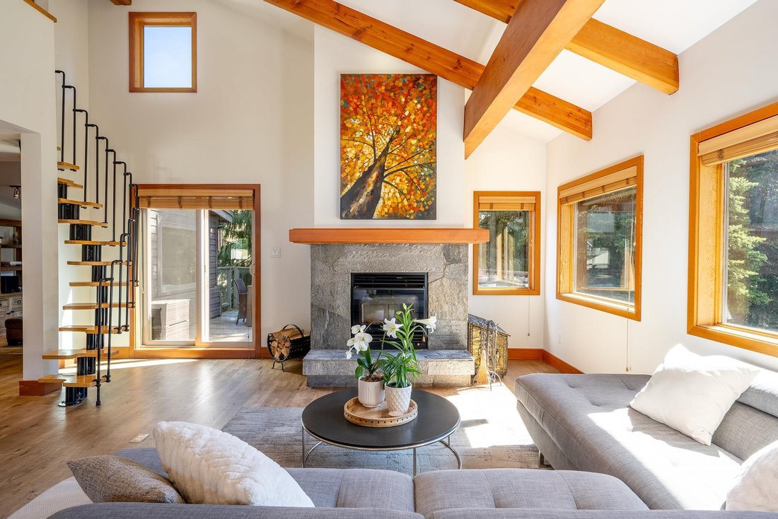 House in Whistler, British Columbia, Canada 4 - 17560792