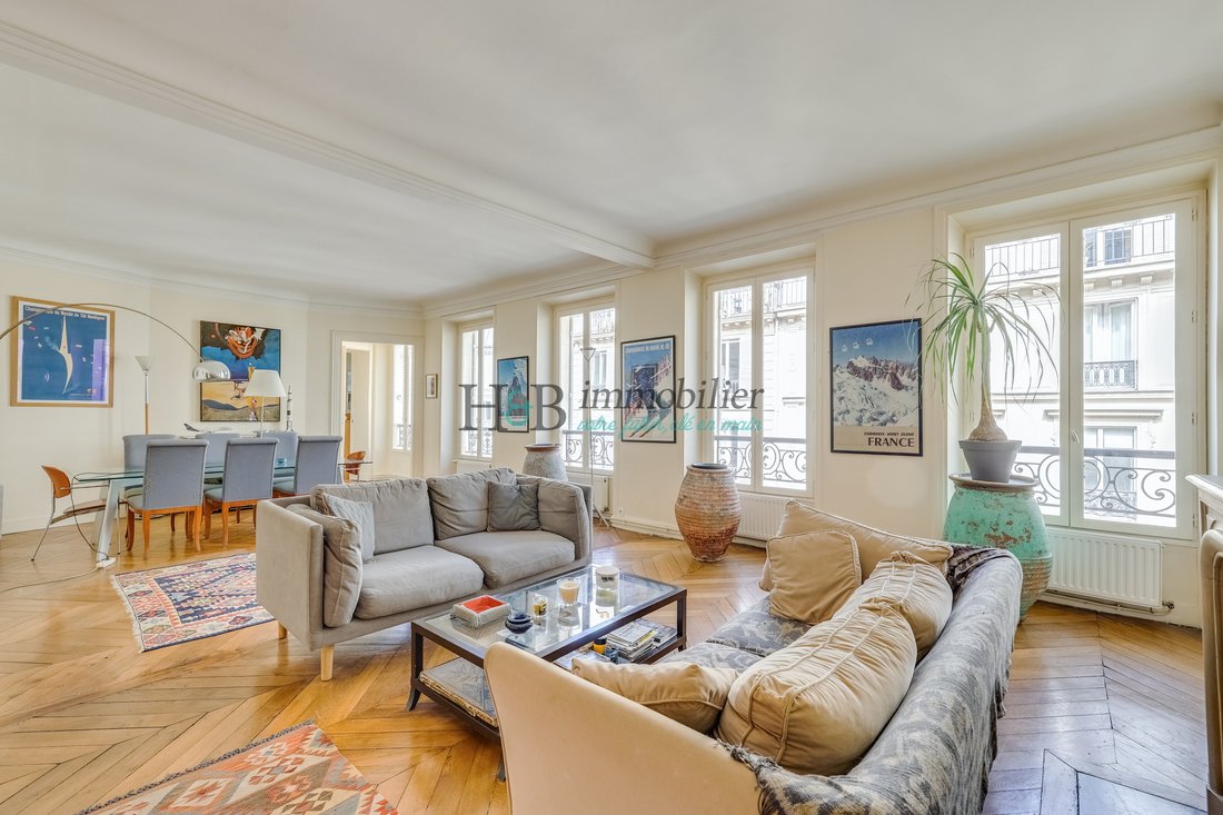 Apartment in Grange Aux Belles-Terrage, Paris 10e Arrondissement, Paris 1 - 17659199