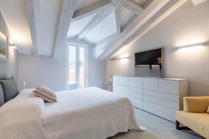 Villa in Garlenda, Liguria, Italy 5 - 17659072
