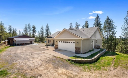 House in Tumtum, Washington, United States 1