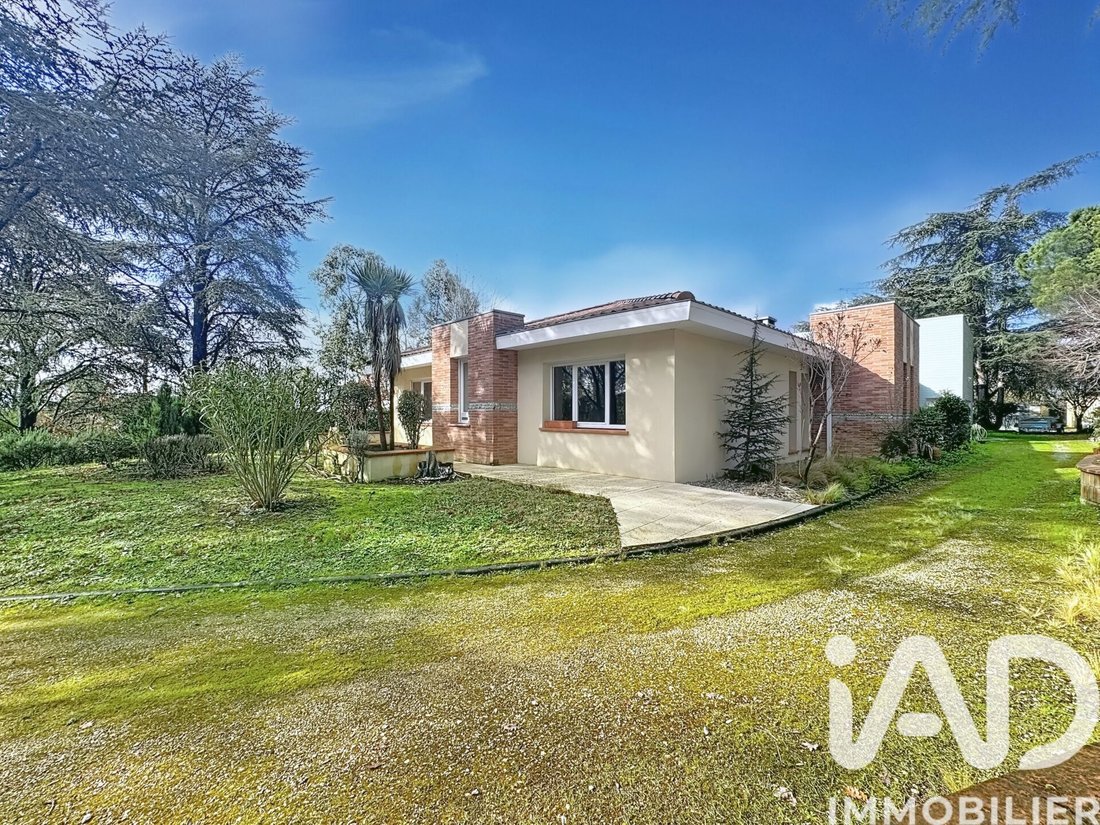 Casa en Pechbusque, Occitania, Francia 1 - 17660890