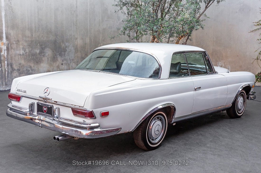 Mercedes-Benz 280SE in Los Angeles, CA 5 - 17654619