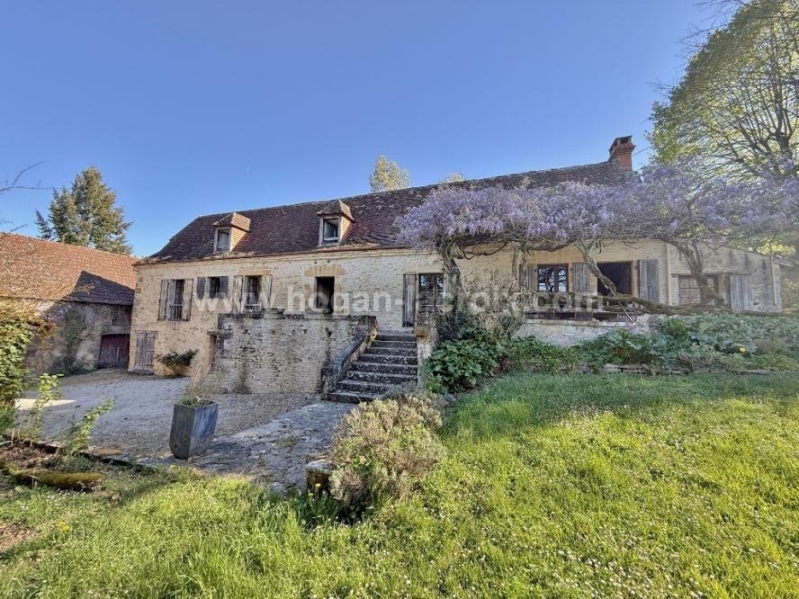 House in Sarlat-la-Canéda, Nouvelle-Aquitaine, France 1 - 17654416