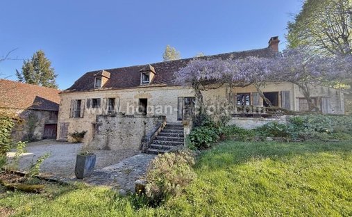 House in Sarlat-la-Canéda, Nouvelle-Aquitaine, France 1