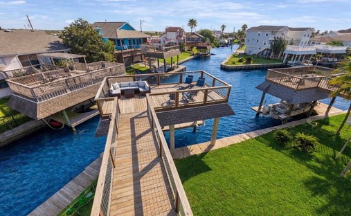 House in La Marque, Texas, United States 1