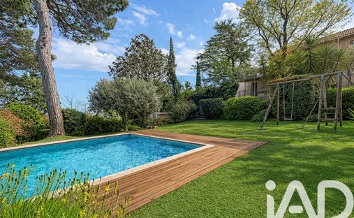 House in Ouveillan, Occitania, France 1