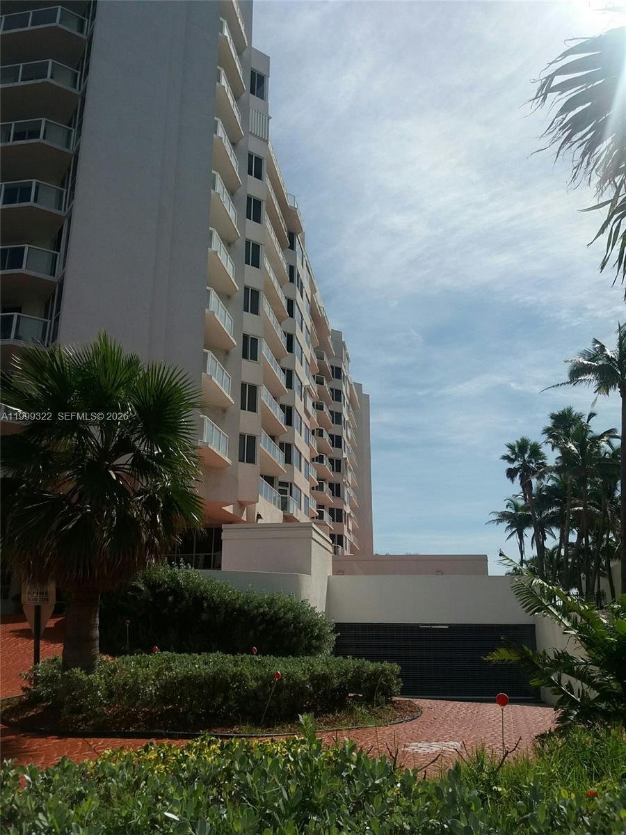 Condo in Sunny Isles Beach, Florida, United States 4 - 17657533