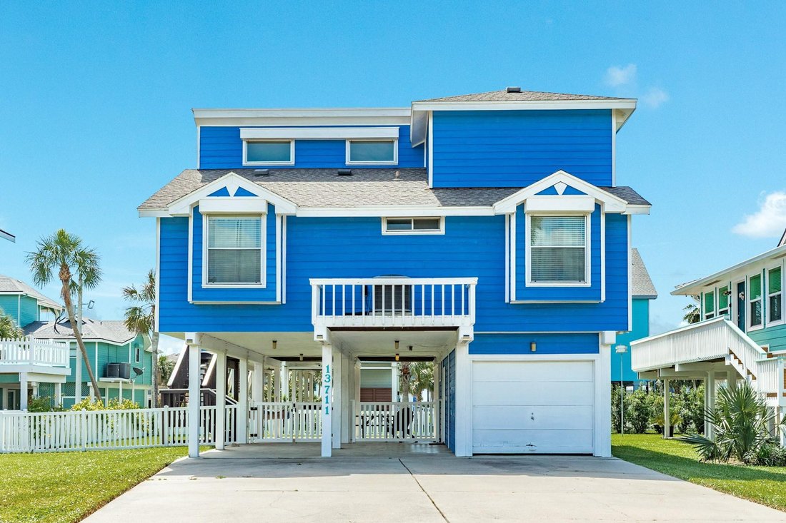 House in Galveston, Texas, United States 1 - 17659018