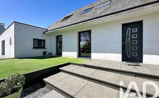 House in Clohars-Carnoët, Brittany, France 1