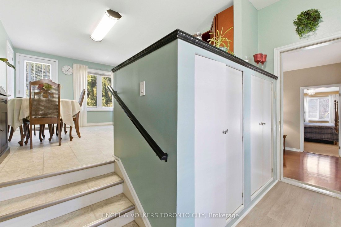 House in Erin, Ontario, Canada 5 - 17655934