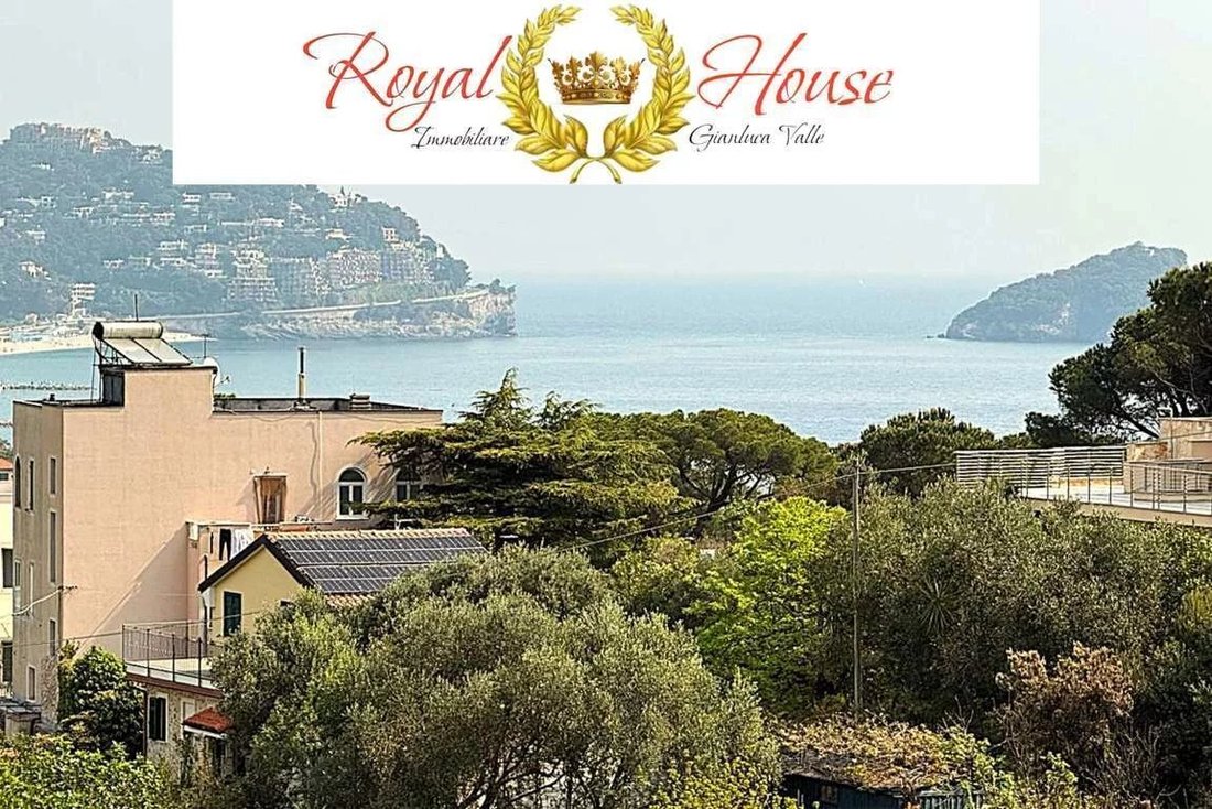Apartment in Spotorno, Liguria, Italy 1 - 17654482
