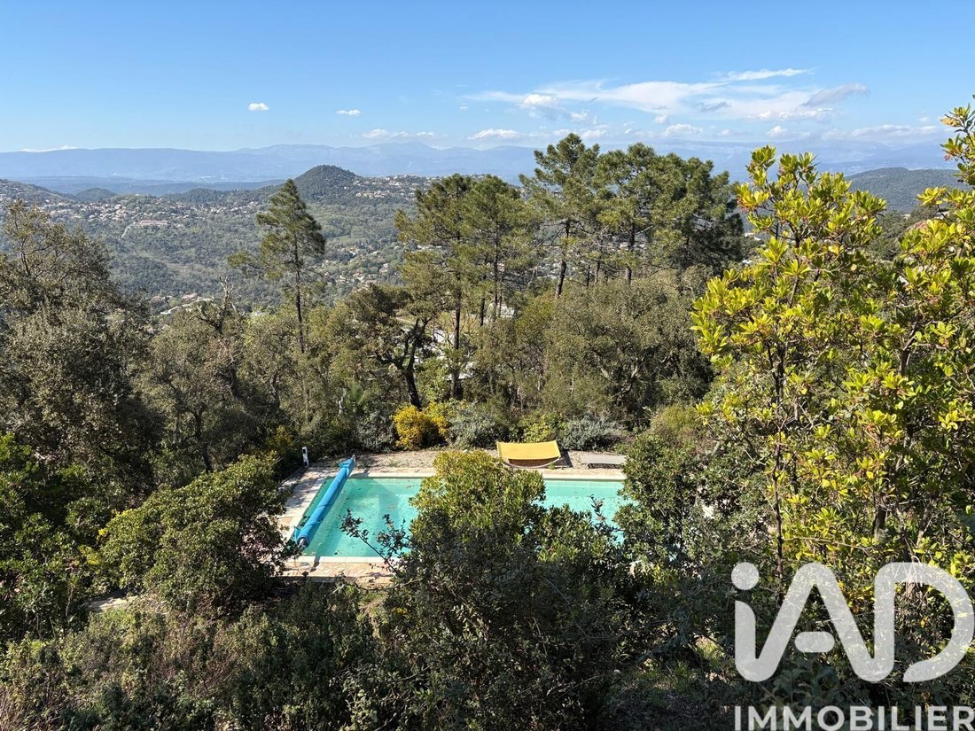 House in Les Adrets-de-l'Estérel, Provence-Alpes-Côte d'Azur, France 2 - 17658506