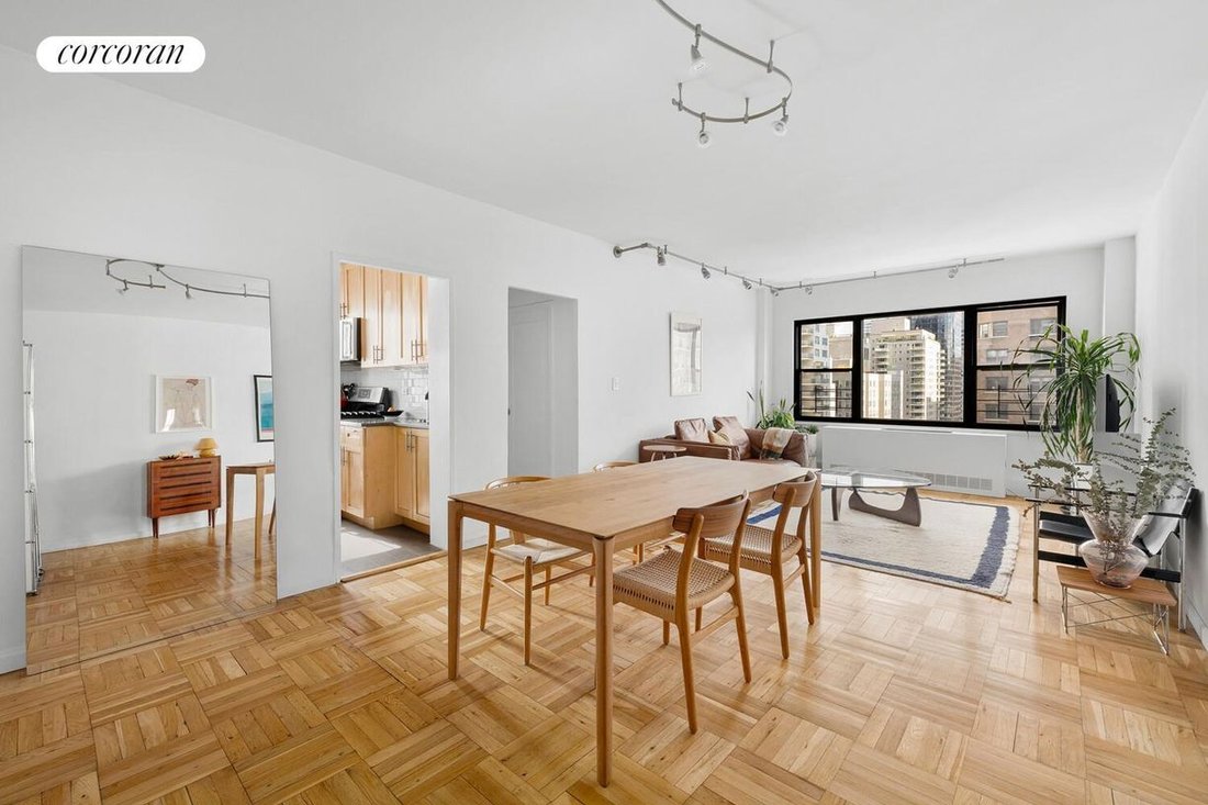 Co Op in New York, New York, United States 1 - 17659720