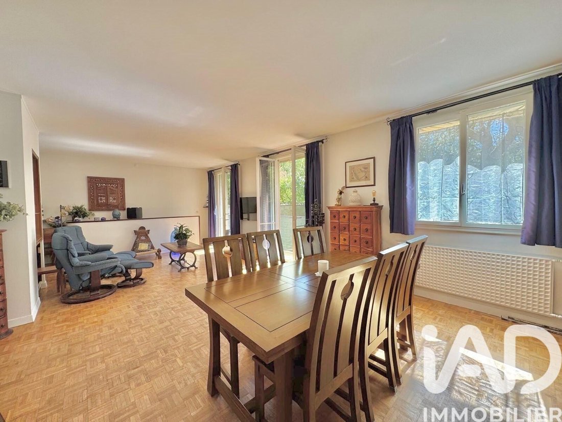 Apartment in Bois de Vincennes, Paris 12e Arrondissement, Paris 3 - 17658351