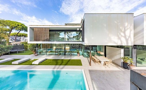 Villa in Castelldefels, Catalonia, Spain 1