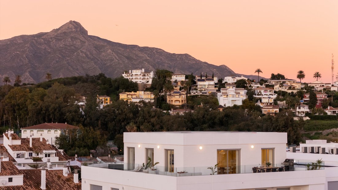 Apartment in Marbella, Andalusia, Spain 1 - 17657824