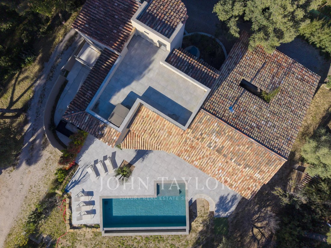 Villa in Sud Est, Ollioules, France 4 - 17660432