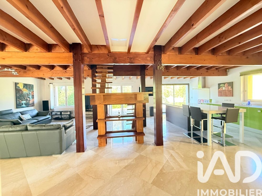 House in Saint-Martial-d'Artenset, Nouvelle-Aquitaine, France 5 - 17658341