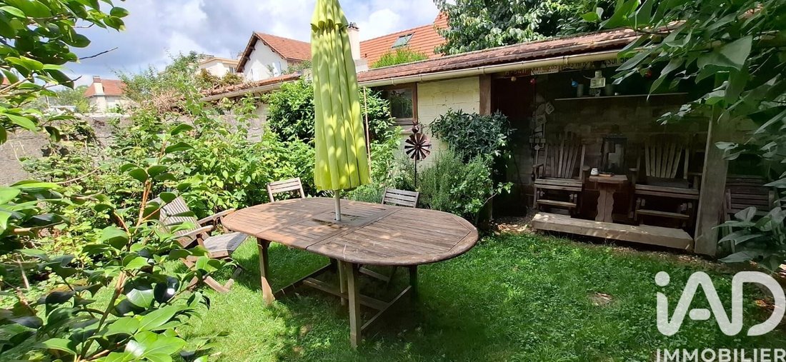 House in Forêt, Velizy-Villacoublay, France 4 - 17657382