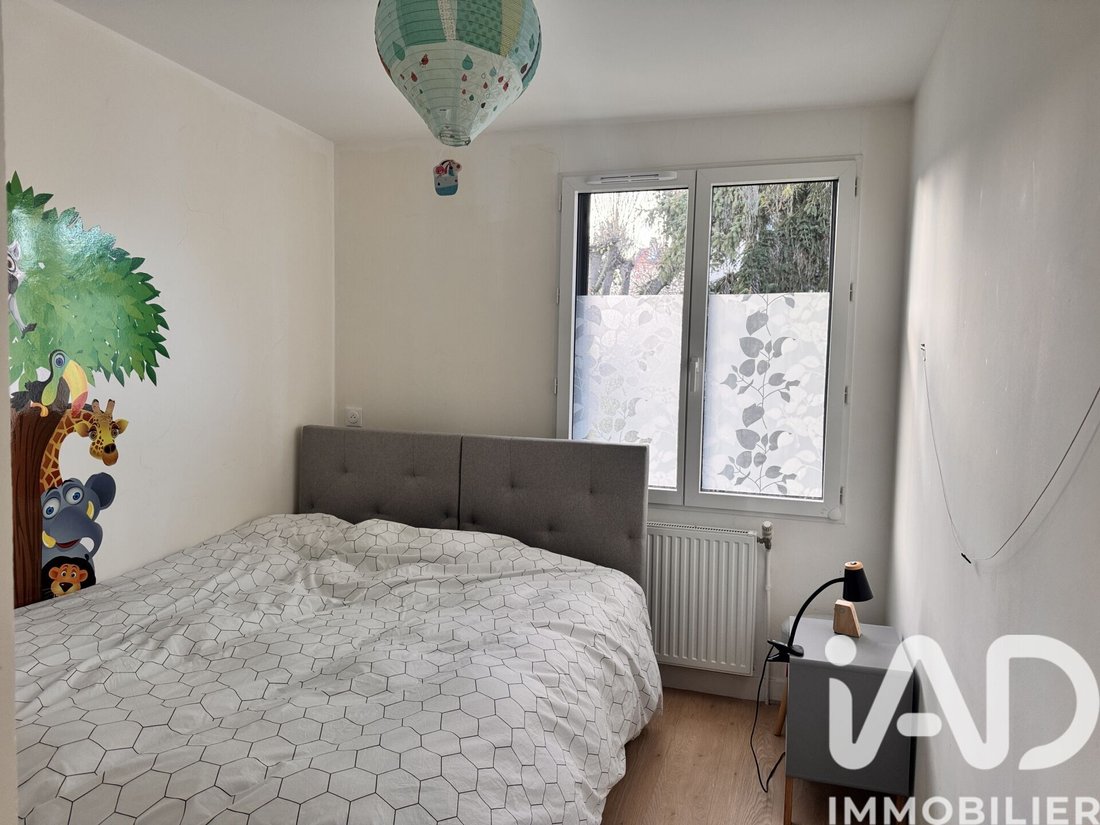 House in Chatou, Ile-de-France, France 5 - 17657308