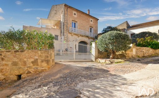 Maison à Aspiran, Occitanie, France 1