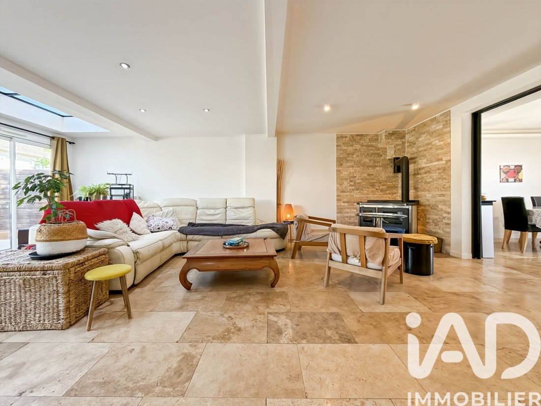 House in Pillerie-Bootz, Laval, Pays de la Loire 2 - 17658705