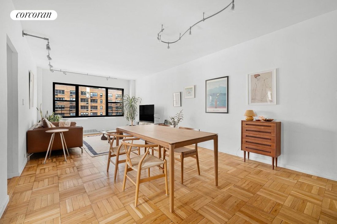 Co Op in New York, New York, United States 2 - 17659720