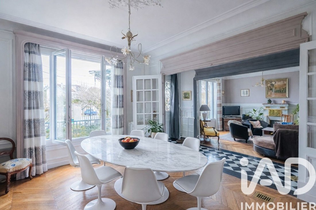 House in Le Parc, Saint-Maur-des-Fossés, France 5 - 17658643