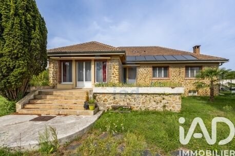 House in Boissettes, Ile-de-France, France 2 - 17658313