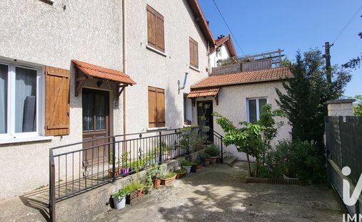 Casa a Barbusse, Arcueil, Francia 1