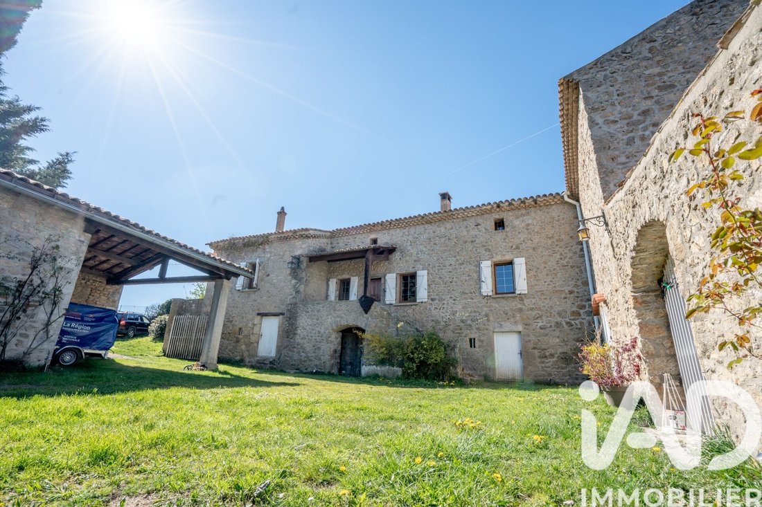 House in Cheminas, Auvergne-Rhône-Alpes, France 1 - 17658744