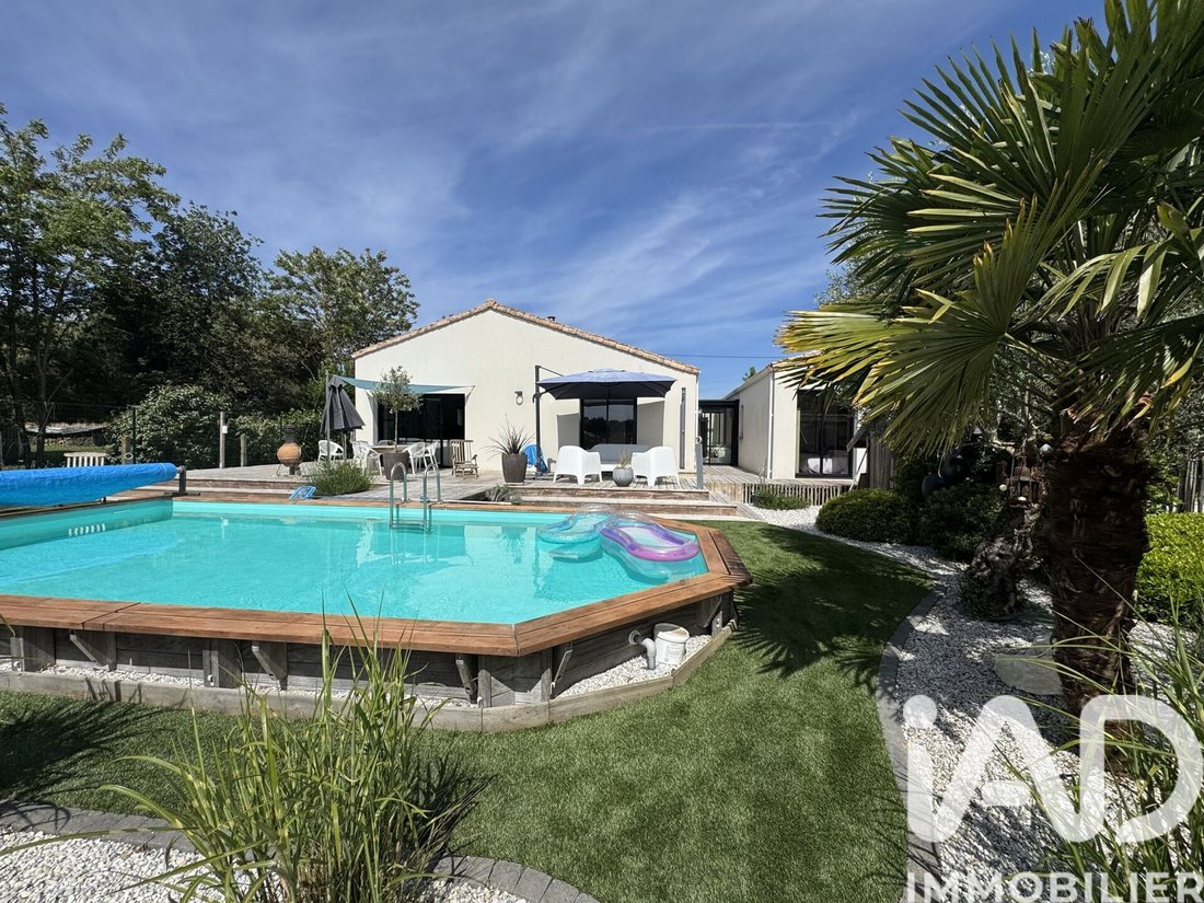 House in Littoral Ouest, Talmont-Saint-Hilaire, France 1 - 17658249