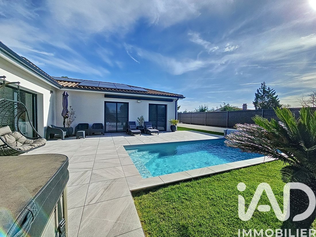 House in Nord, Artigues-pres-Bordeaux, France 2 - 17657430