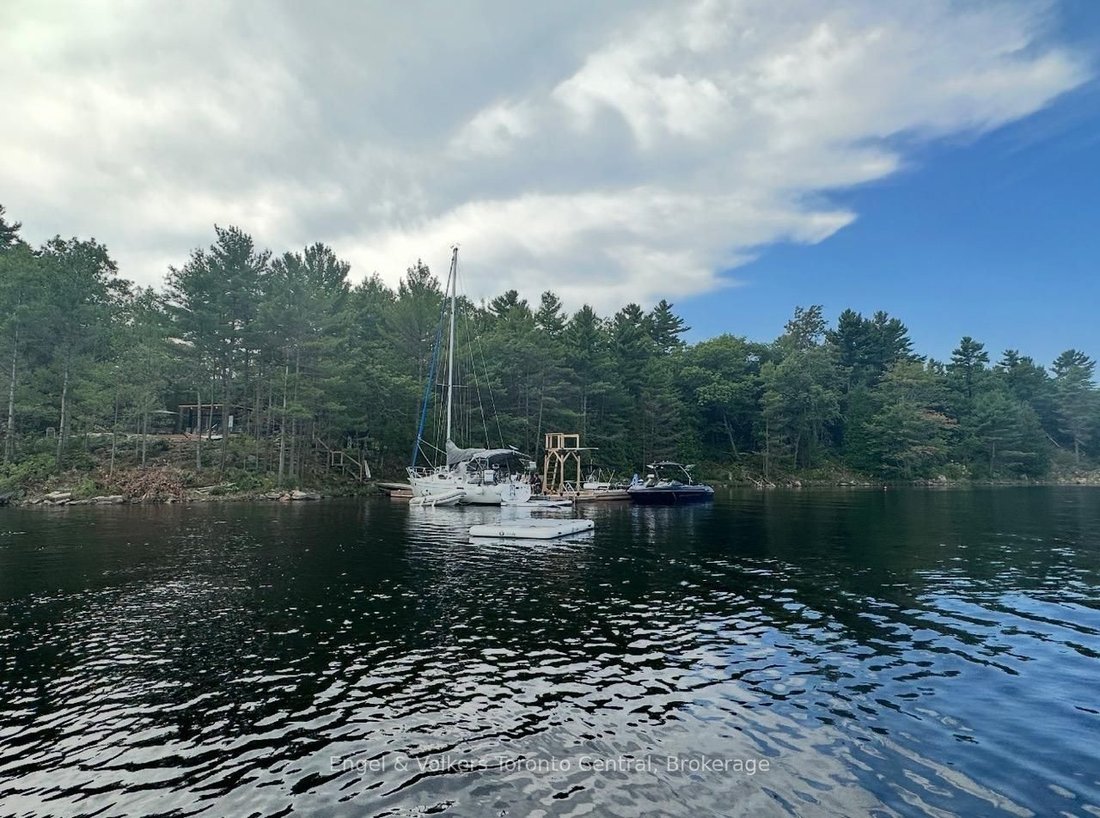 House in Georgian Bay, Canada 3 - 17660356