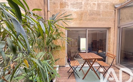 Apartment in Grand Parc-Chartrons-Paul Doumer, Bordeaux, France 1