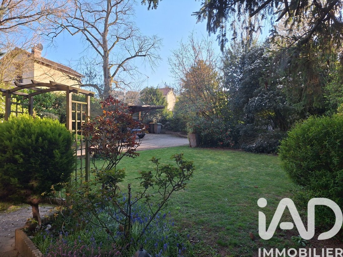 House in Domont, Ile-de-France, France 2 - 17658101