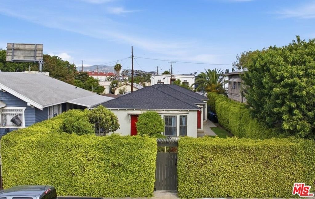 Los Angeles, California, United States 2 - 17659785