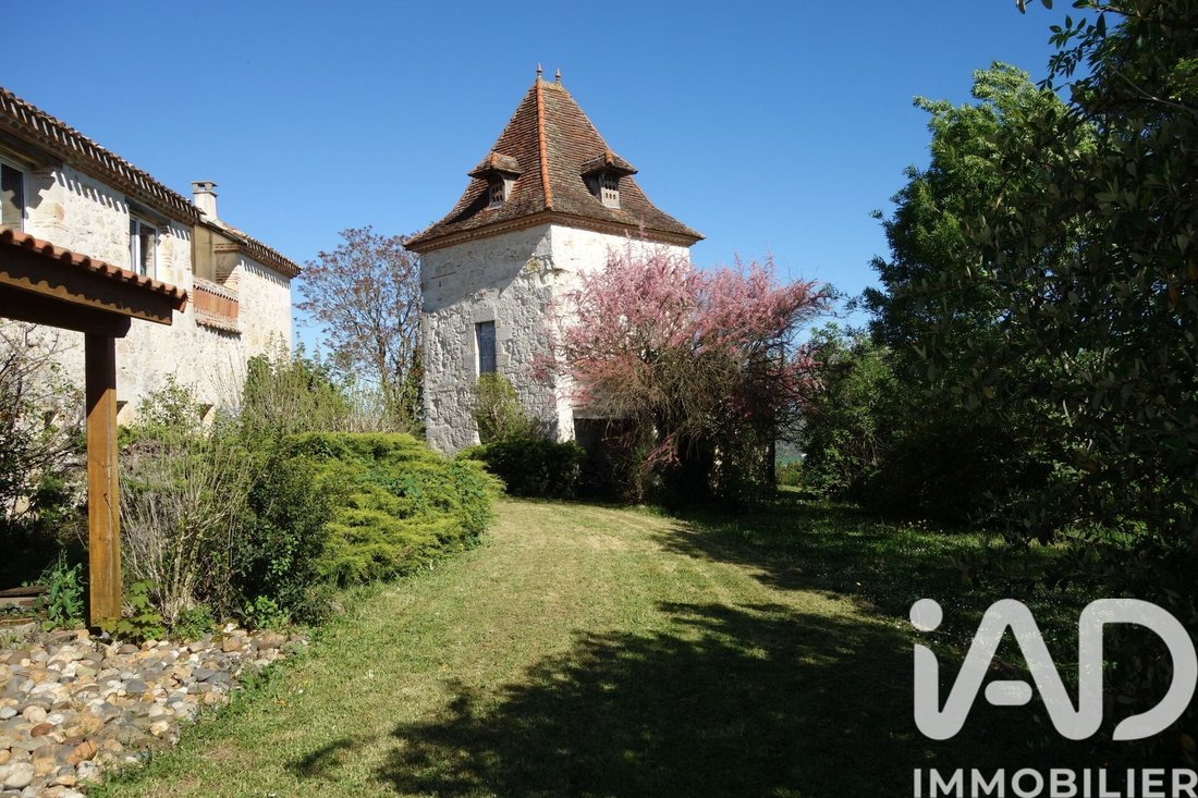 House in Saint-Jean-de-Thurac, Nouvelle-Aquitaine, France 2 - 17658919
