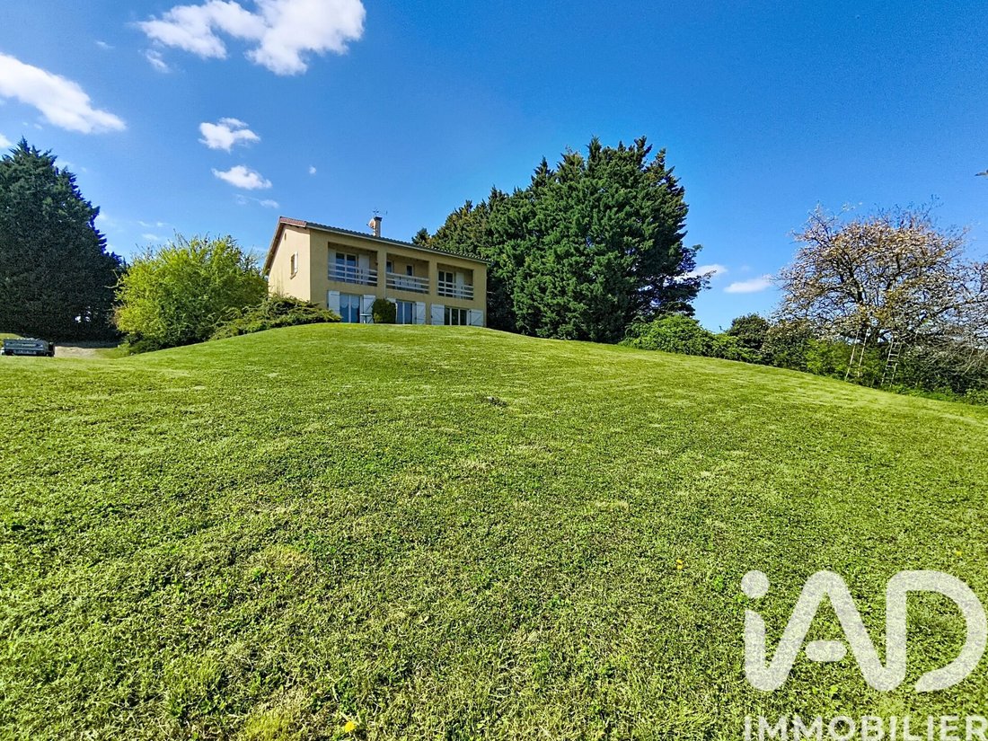 House in Albigny-sur-Saone, Auvergne-Rhône-Alpes, France 2 - 17657938