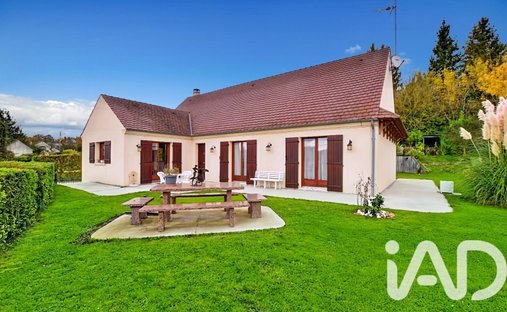 Haus in Crecy-la-Chapelle, Île-de-France, Frankreich 1