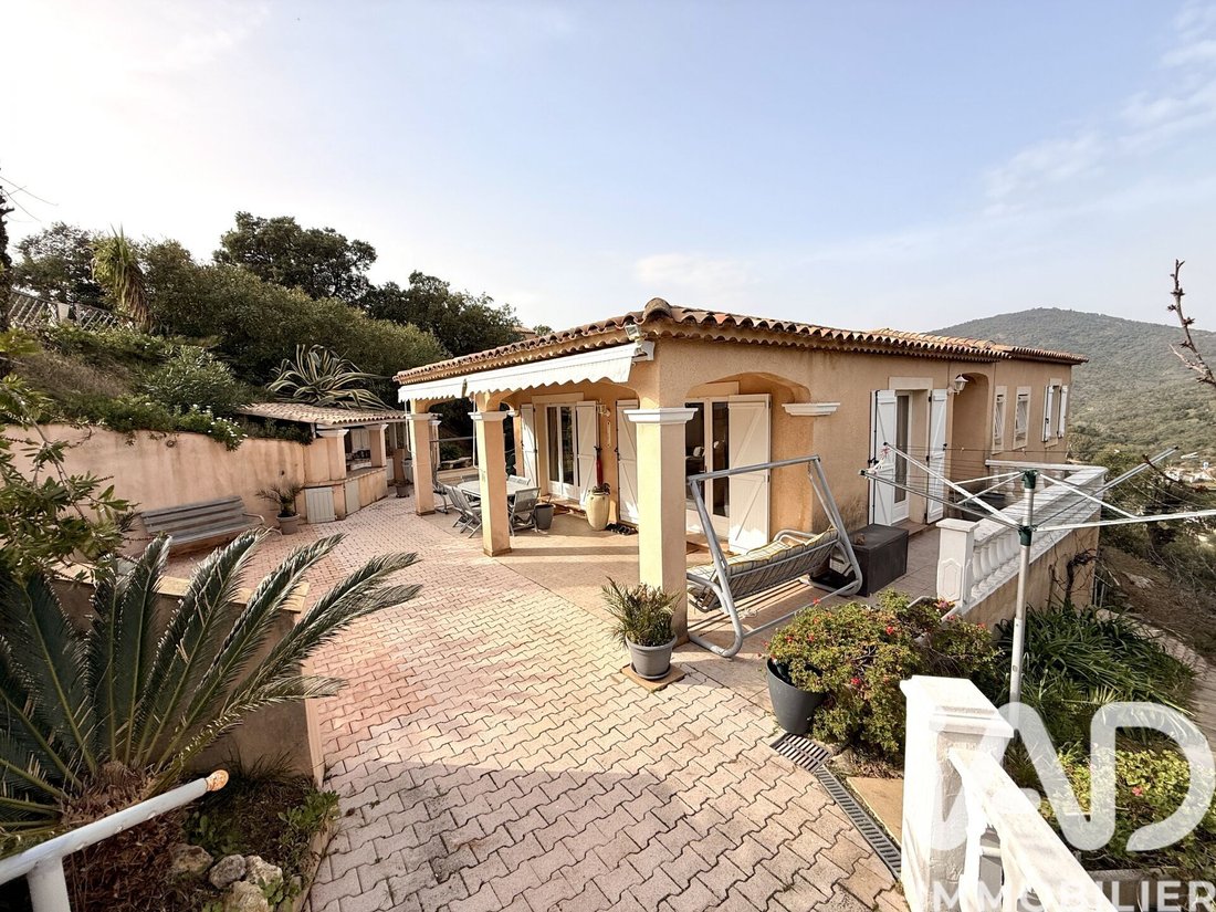 House in Nartelle-Noyer-Bellevue-bd des Sardinaux, Sainte-Maxime, France 2 - 17657401