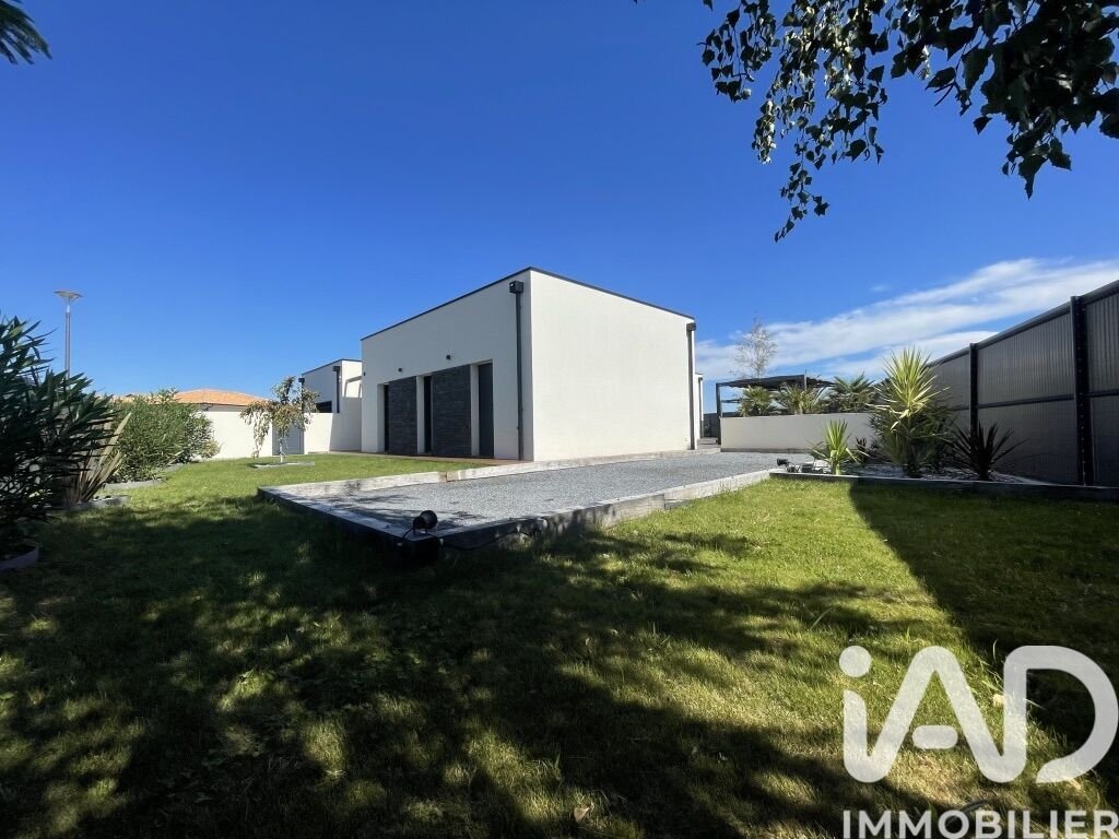 House in Mios, Nouvelle-Aquitaine, France 2 - 17658442